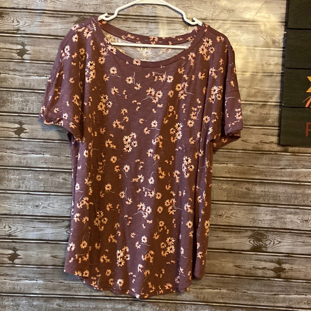 NWT Maurices top